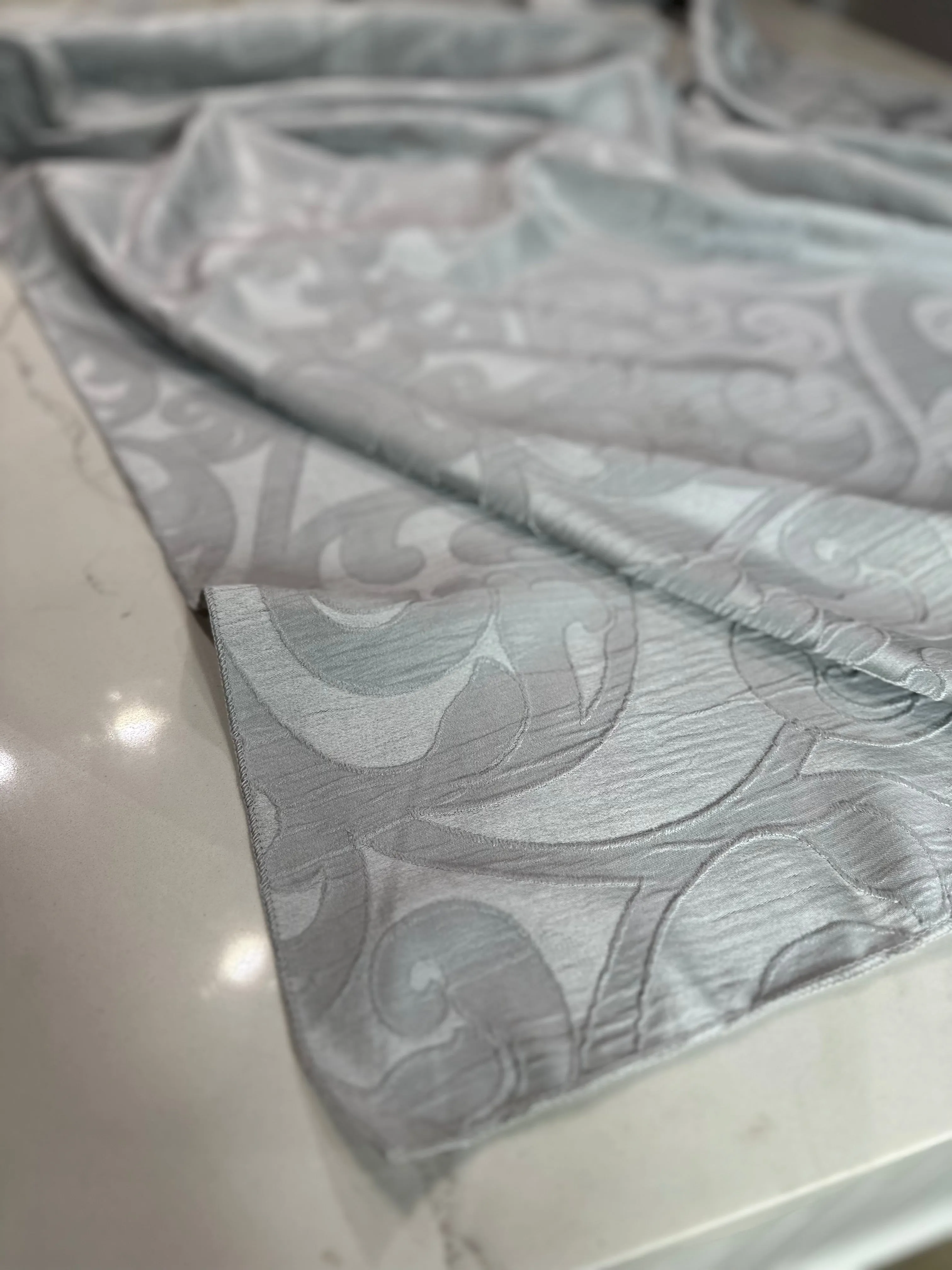 1pc - Classic Jacquard Table Linen 90"x156" Banquet - White