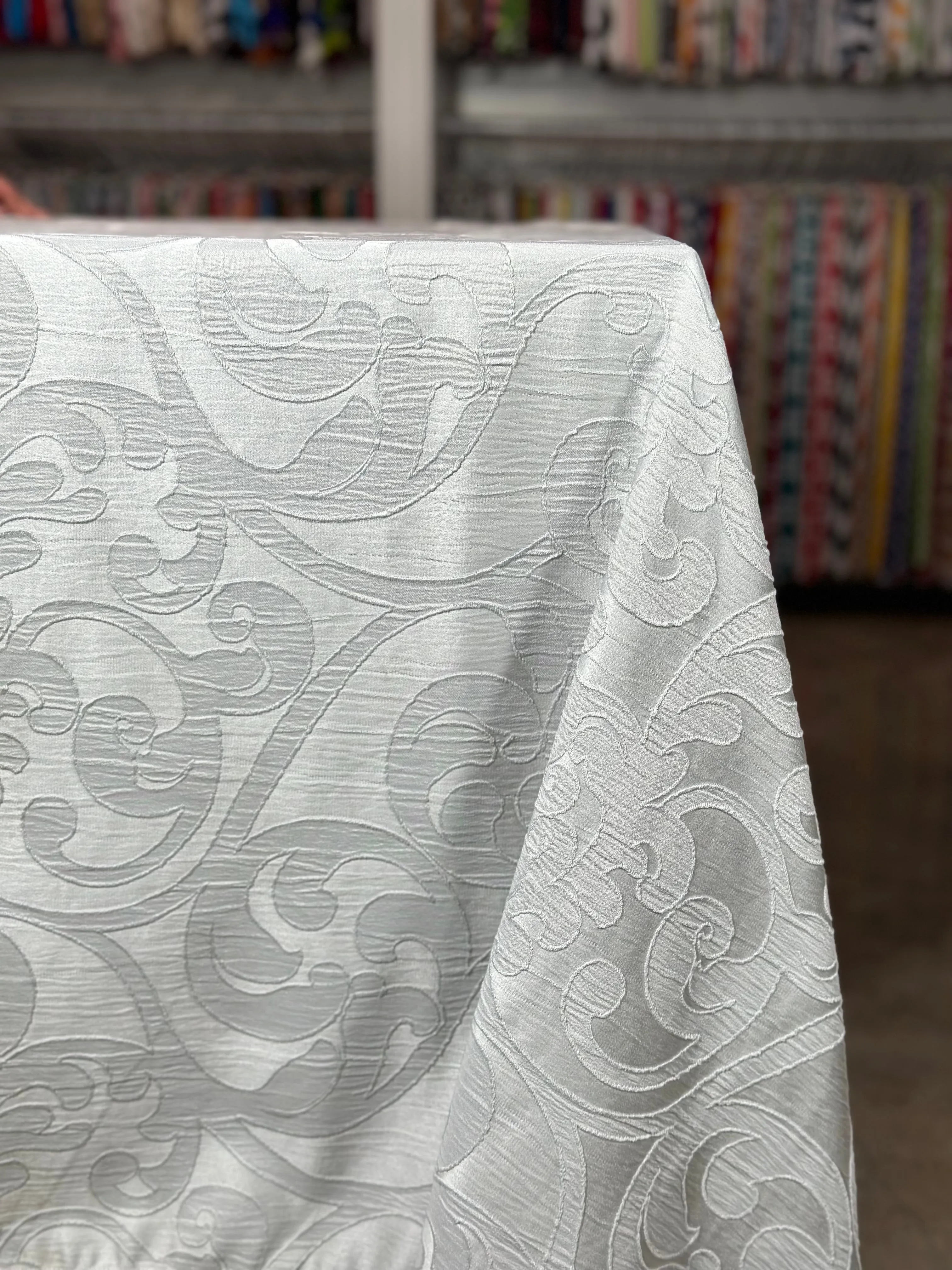 1pc - Classic Jacquard Table Linen 90"x156" Banquet - White