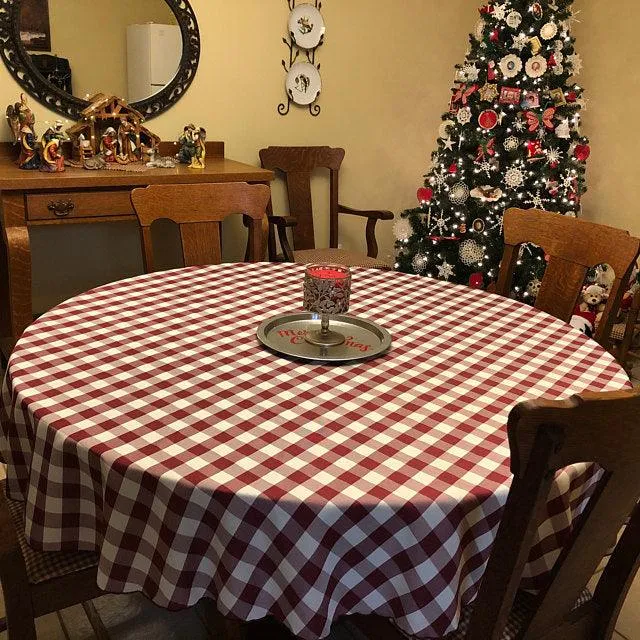 Checkered Outdoor Tablecloth With Umbrella Hole