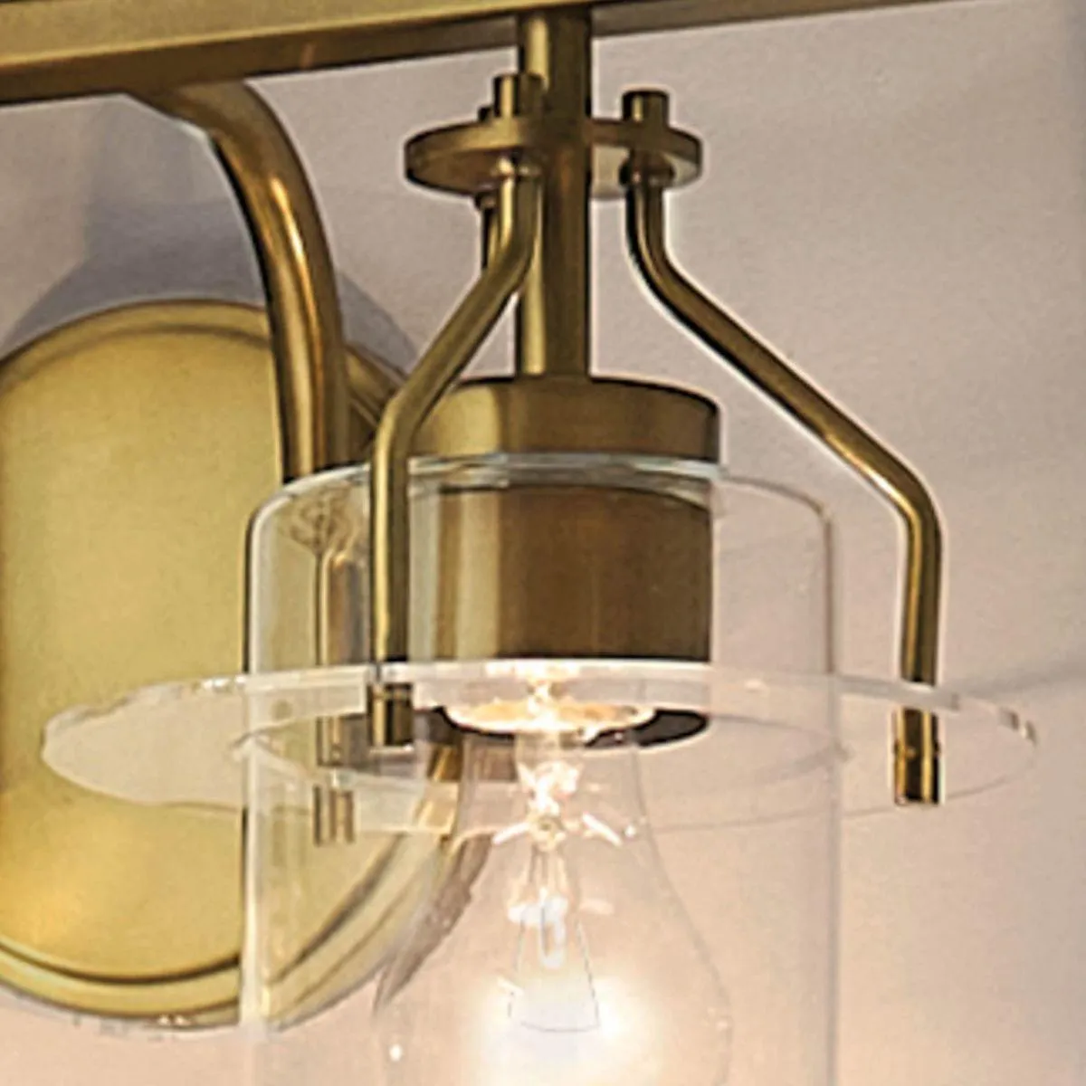 Everett 16 in. 2 Lights Vanity Light Brushed Brass finish