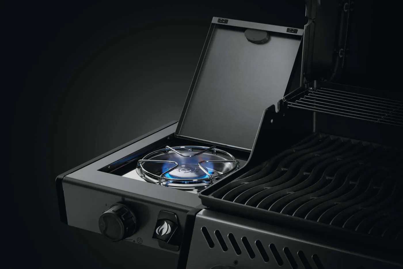Freestyle 365 SB

with Range Side Burner By Napoleon