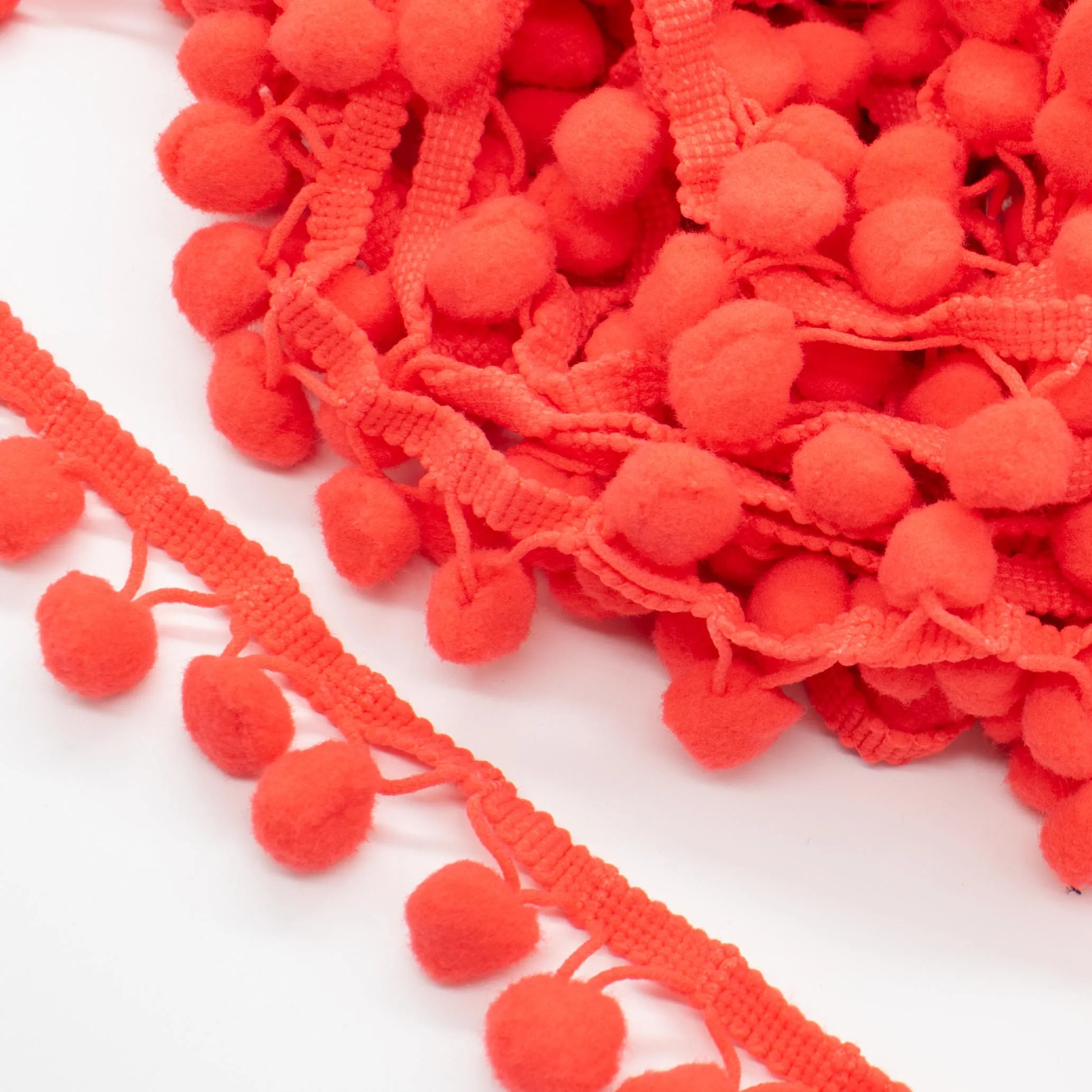 Pom Pom Fringe Tape
