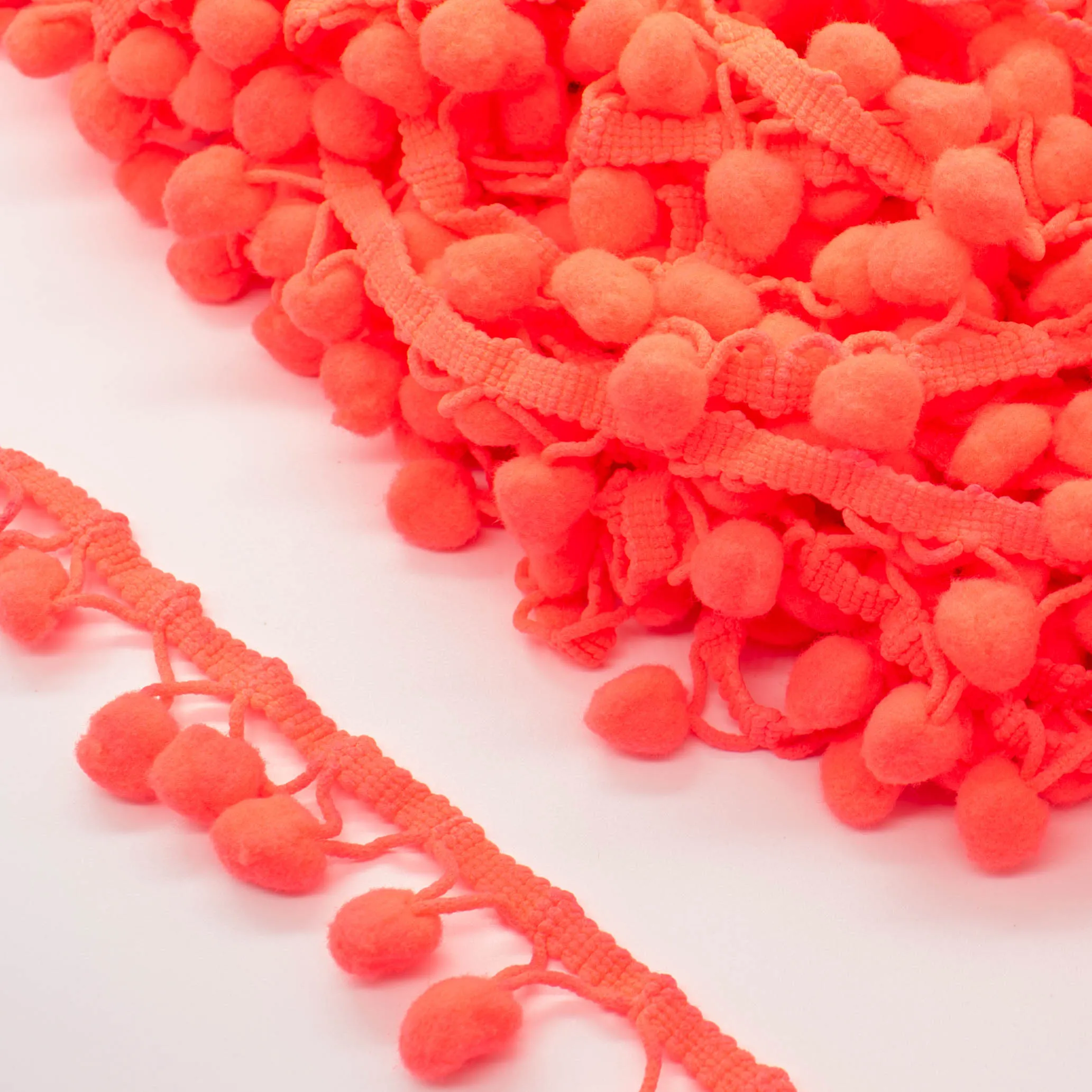 Pom Pom Fringe Tape