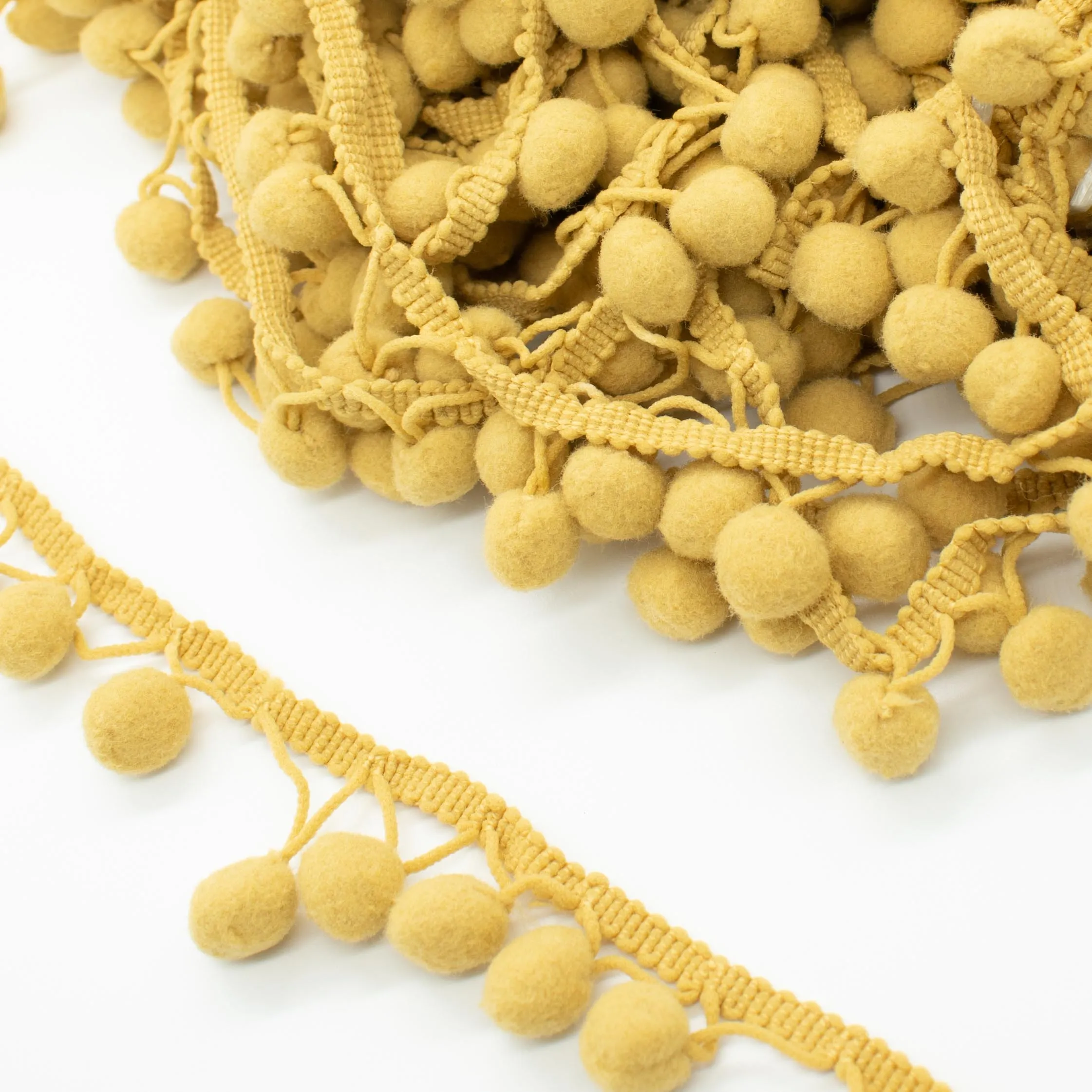 Pom Pom Fringe Tape