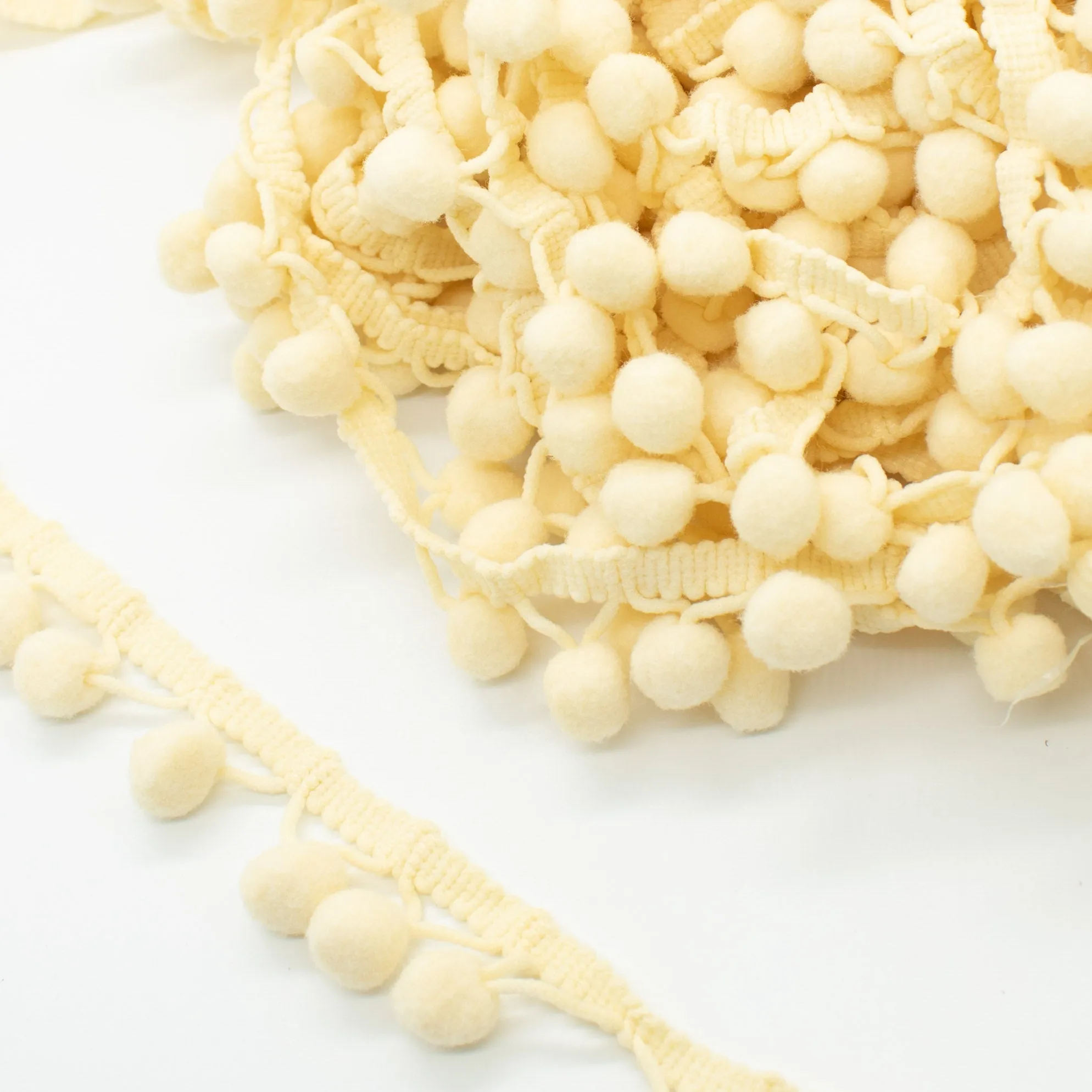 Pom Pom Fringe Tape