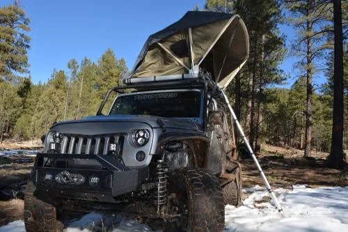 Raptor Series Voyager Rooftop Tent w/ Ladder