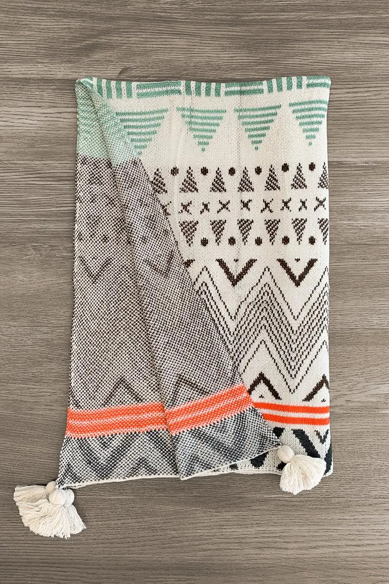 Western Boho Throw Blankets